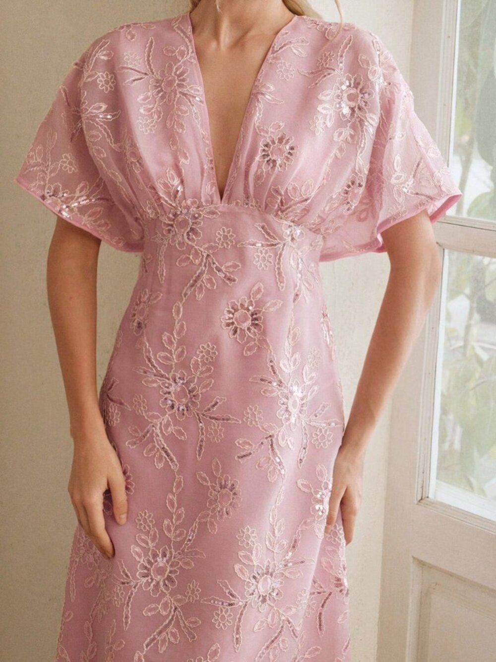 Baby Pink Elegant Women's Dress - Picture 6 of 8